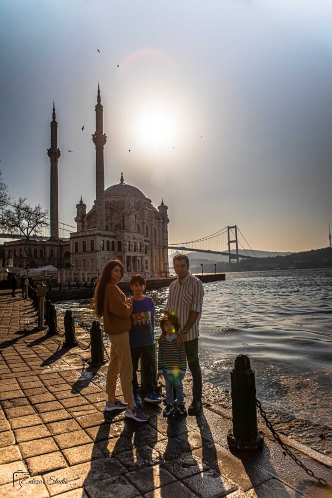 Couple photography in Istanbul by Entezar Studio - 11