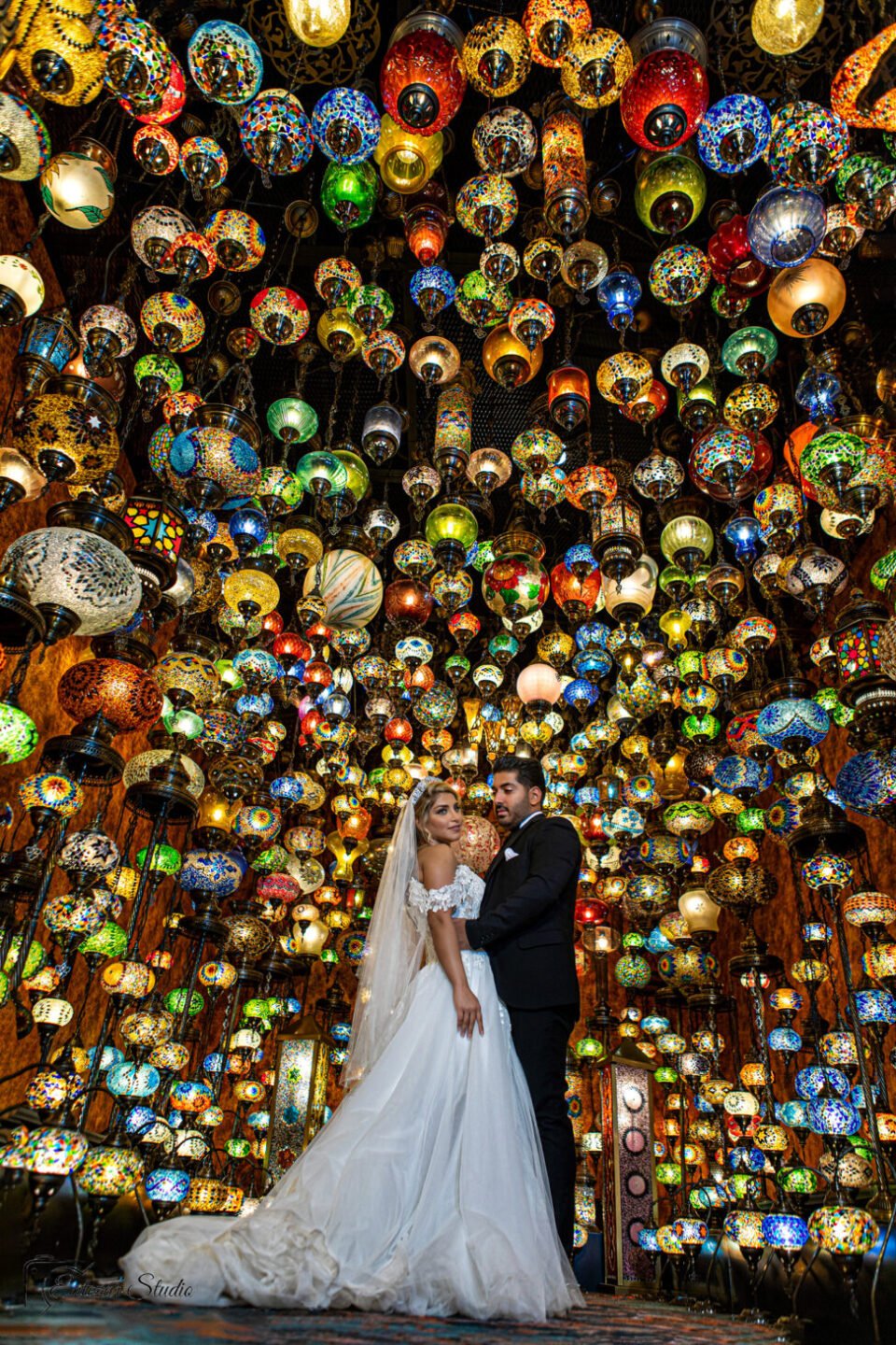 wedding Photography by the Turkish Mosaic Lamps in Istanbul by Entezar Studio