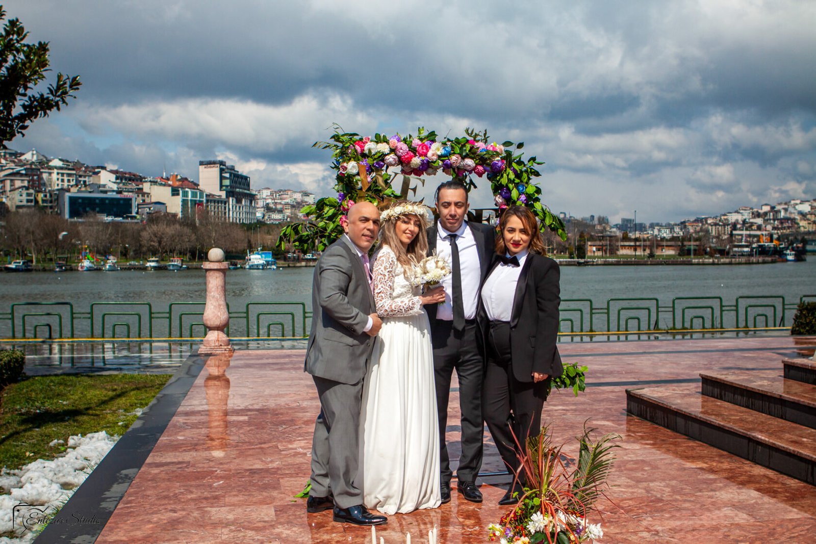 Family photography in Istanbul by Entezar Studio-21