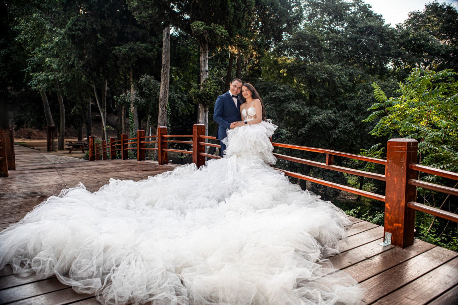 Wedding photography in Istanbul with a stunning white wedding dress
