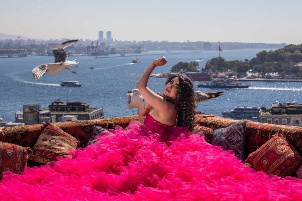 Modeling photography in Istanbul by flying dress-80