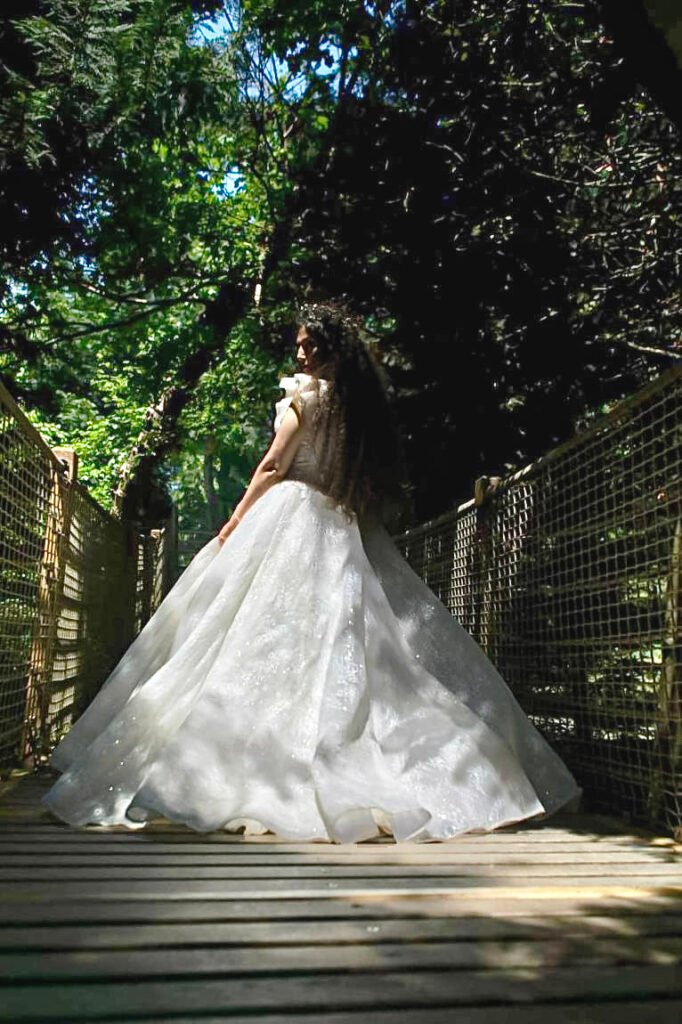 istanbul wedding photography in Yildiz Park in chick dress